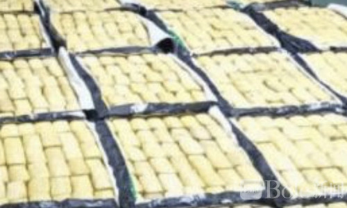 菲律宾两地同步扫毒，查获240万比索冰毒逮捕3人