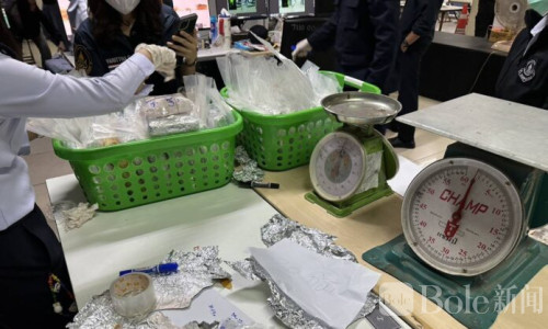 200万粒疯药+88公斤冰毒！两名老挝嫌犯被捕