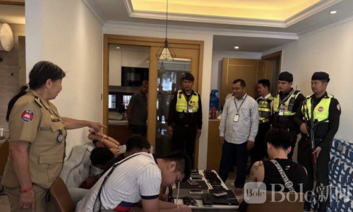 金边全城清查电诈！5名越南人落网，大批电子设备被扣