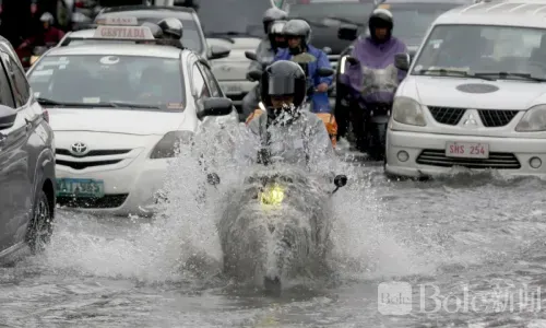 连日暴雨拉响警报！马尼拉全面加强登革热等“四类疾病”监测