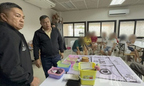开局2小时就被端！泰国警方突袭非法赌场，17名赌徒被捕
